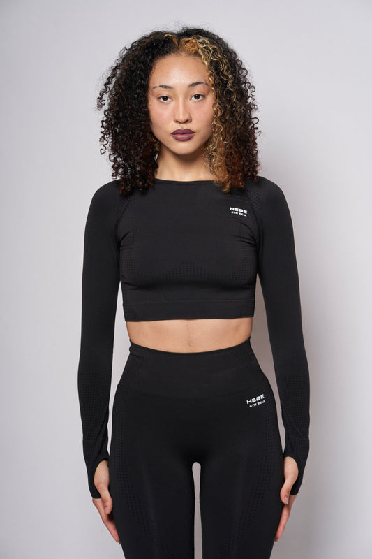 black long sleeve crop top and leggings gymwear set