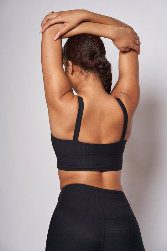 hebe focus black gym bra and leggings